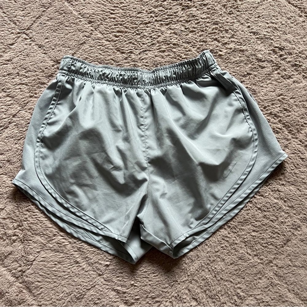 Nike Dri-Fit Athletic Shorts Preppy Running Workout Gym Outdoor‎ Yoga Size S